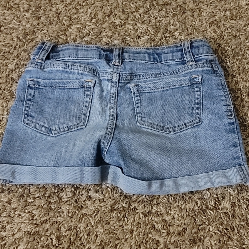 Cherokee Rolled Hem Jean Shorts Girl's Size 6 - Picture 4 of 4